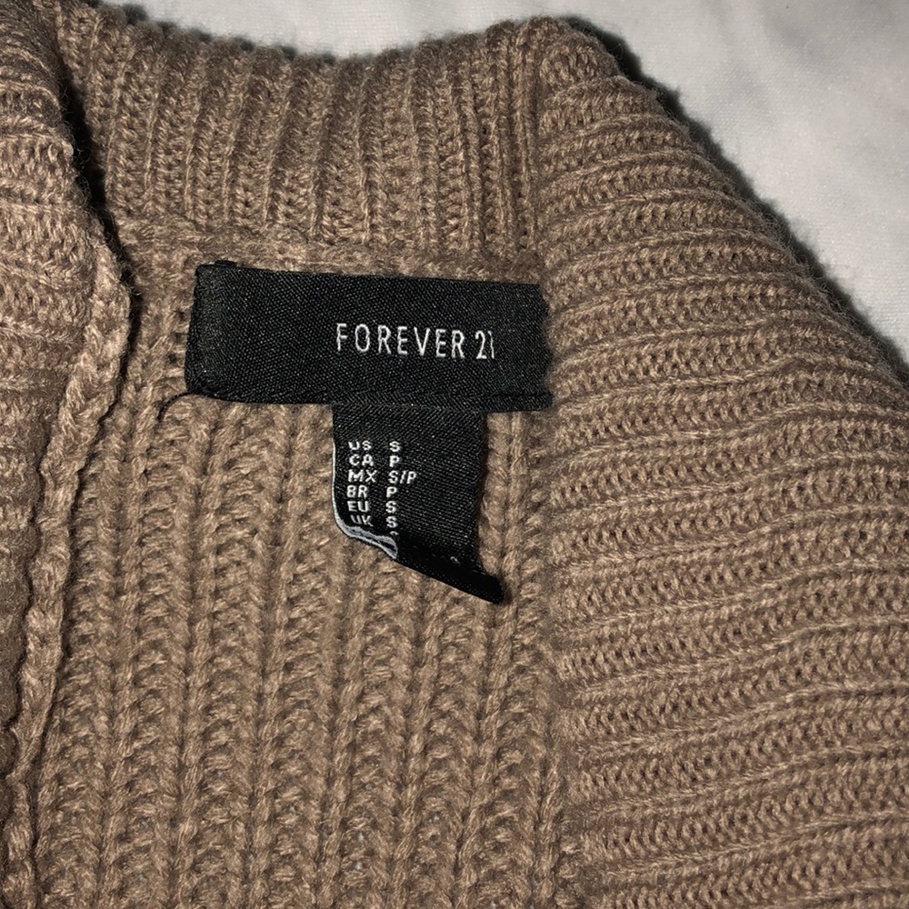Cardigan - Picture 2 of 2